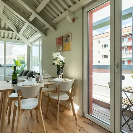 Apartment Rooftop Design Con Terrazzo - Duomo-porta Romana Milan
